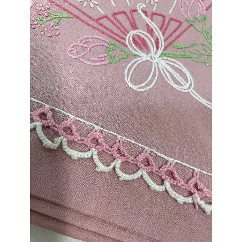 Set Of 2‎ Hand Embroidered Flower Fan Pink Pillowcases Hand Tatted Edging